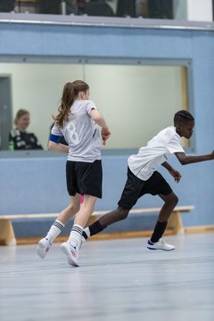 Bild 24 - wCJ NFV Futsalturnier